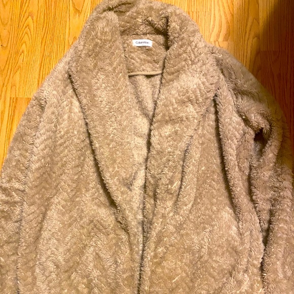 Calvin Klein furry jacket sz M/L - Picture 2 of 3